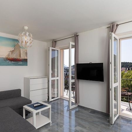 Begovi Guest House - One-Bedroom Apartment Lilly Dubrovnik Buitenkant foto